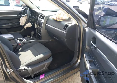 2010 Dodge Charger Sxt z USA, uszkodzony, nr VIN 2B3CA3CV0AH147405